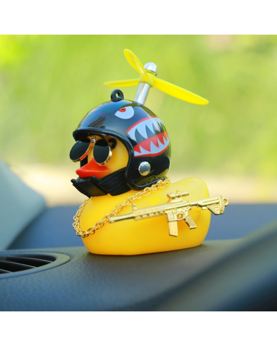 Cool Duck Желтый утенок в шлеме "Акула"
