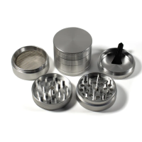 Гріндер металевий "Silver" 4 частини (сріблястий)