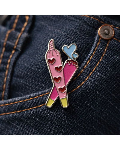 Пін «Love Flame»